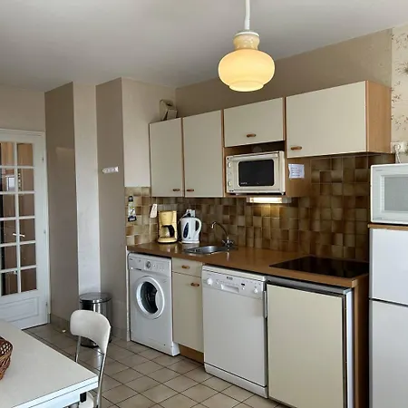 513 - T3 Avec Pleine Vue Appartement *